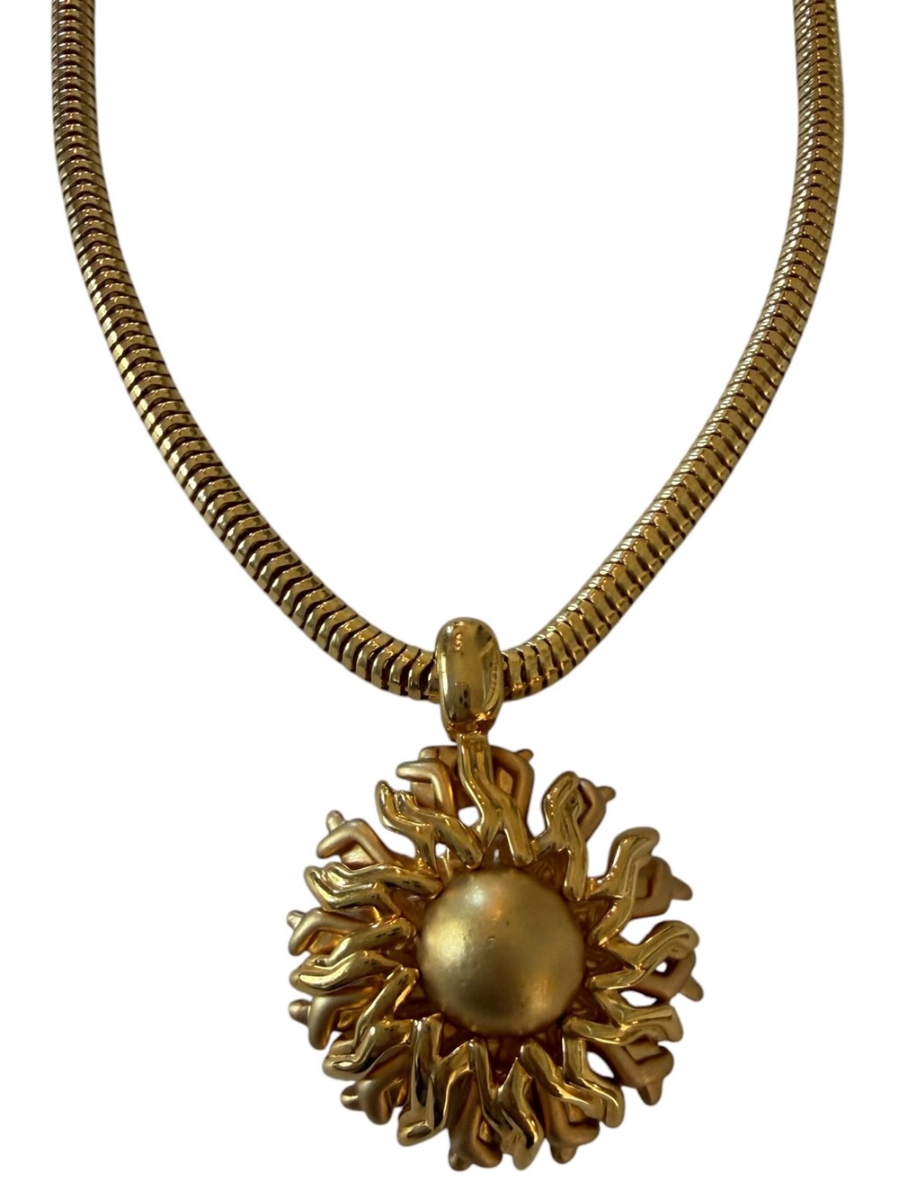 ☀️ MONET Gold Sunburst Pendant Necklace on Snake Chain Vintage